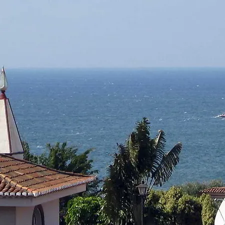Hotel Madeira Bright Star By Petit 4*