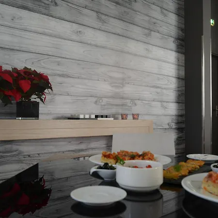 Hotel Madeira Bright Star By Petit 4*